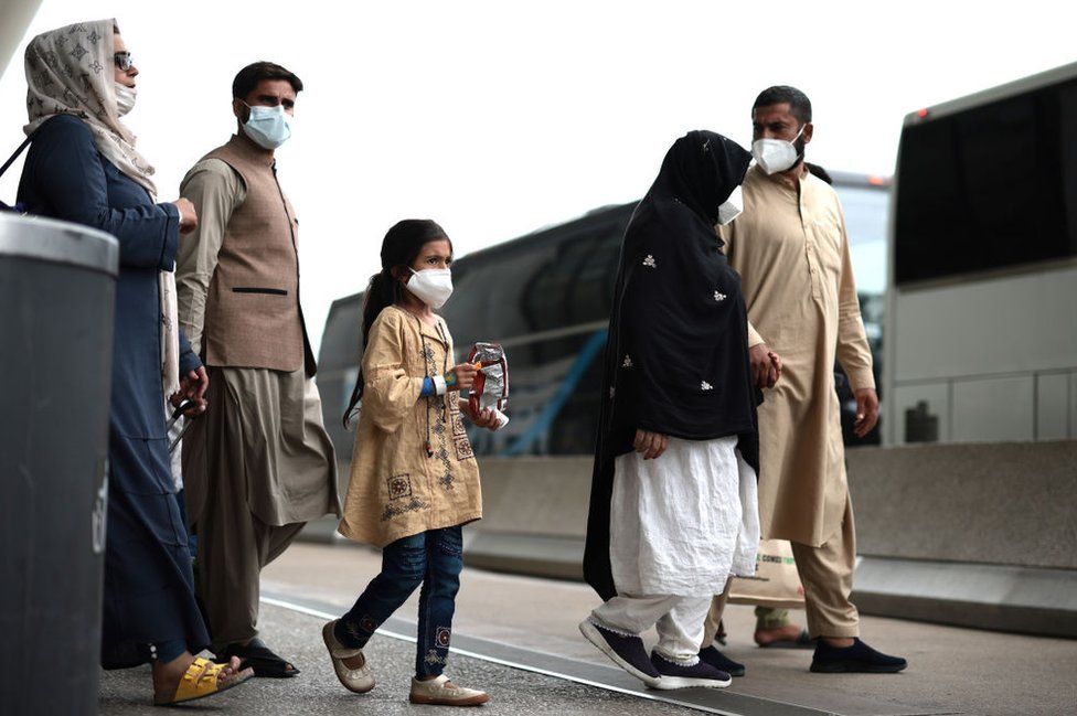 Former refugees in US to Afghans: 'You are not alone' 